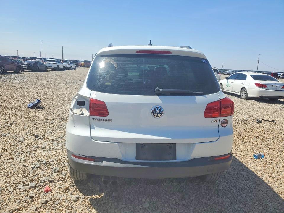 Aukcja sprzedaży 2016 Volkswagen Tiguan, vin: WVGAV7AX5GW530705, numer aukcji: 53003986