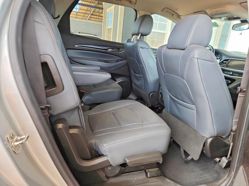 55310616 :رقم المزاد ، 5GAERBKWXLJ118985 vin ، 2020 Buick Enclave مزاد بيع