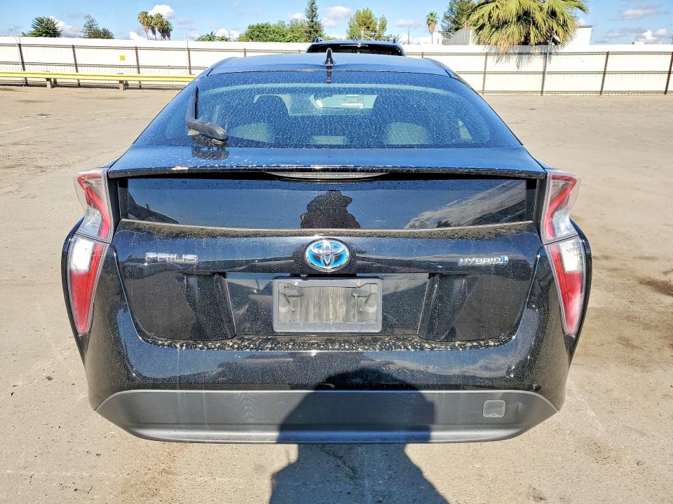 Продаж на аукціоні авто 2016 Toyota Prius, vin: JTDKBRFU4G3018012, номер лоту: 55462146