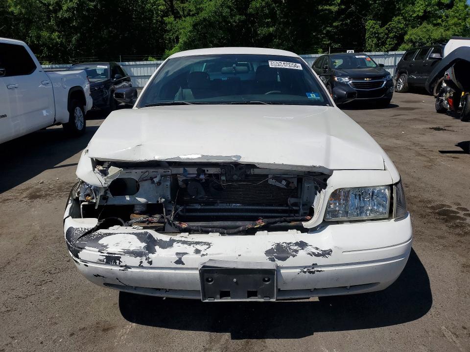 2008 Ford Crown Victoria მანქანა იყიდება აუქციონზე, vin: 2FAHP71V08X109420, აუქციონის ნომერი: 55242656