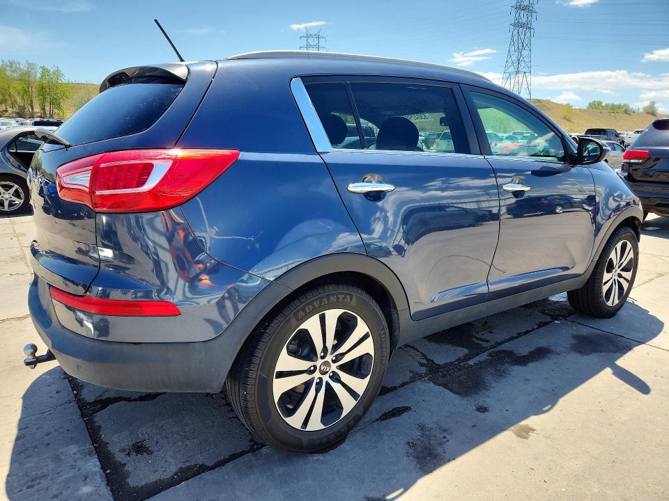2013 Kia Sportage მანქანა იყიდება აუქციონზე, vin: KNDPCCA27D7372312, აუქციონის ნომერი: 53042986