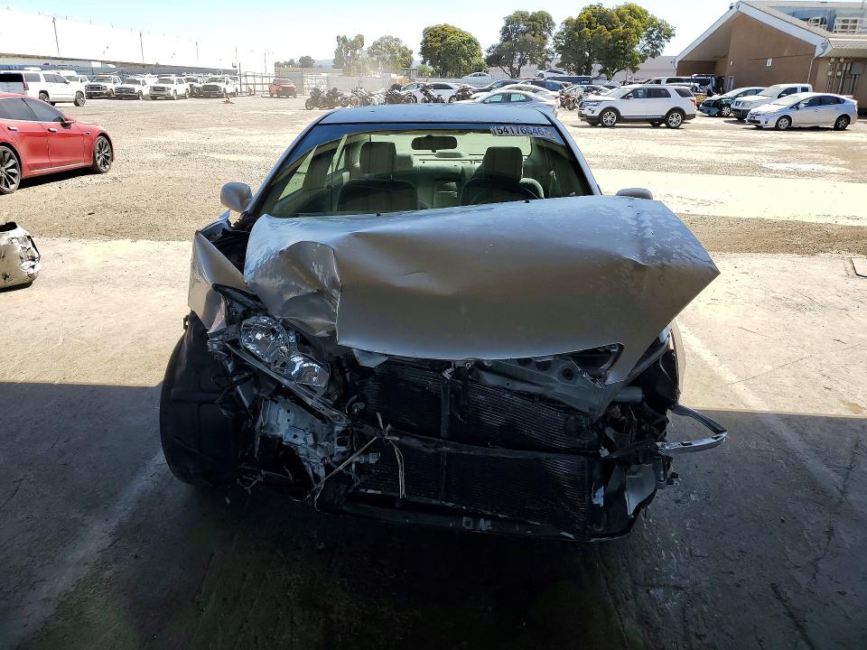 2004 Toyota Camry მანქანა იყიდება აუქციონზე, vin: 4T1BE32K74U909308, აუქციონის ნომერი: 54176646
