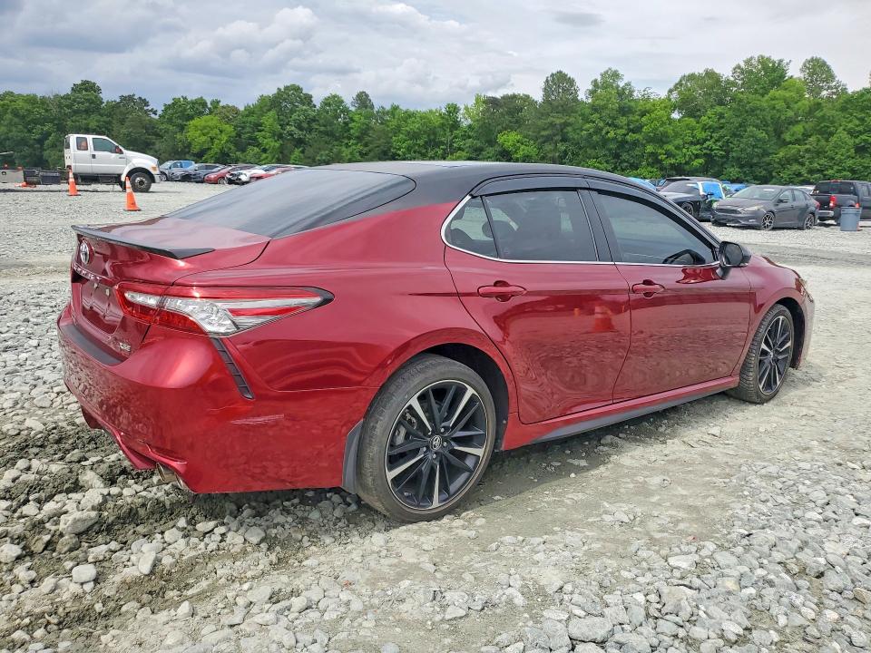 Продаж на аукціоні авто 2018 Toyota Camry, vin: 4T1B61HK1JU657477, номер лоту: 55137496