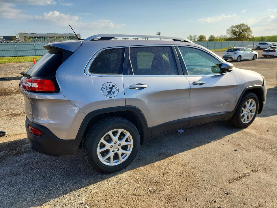 Продаж на аукціоні авто 2018 Jeep Cherokee, vin: 1C4PJMCB5JD614732, номер лоту: 53638466
