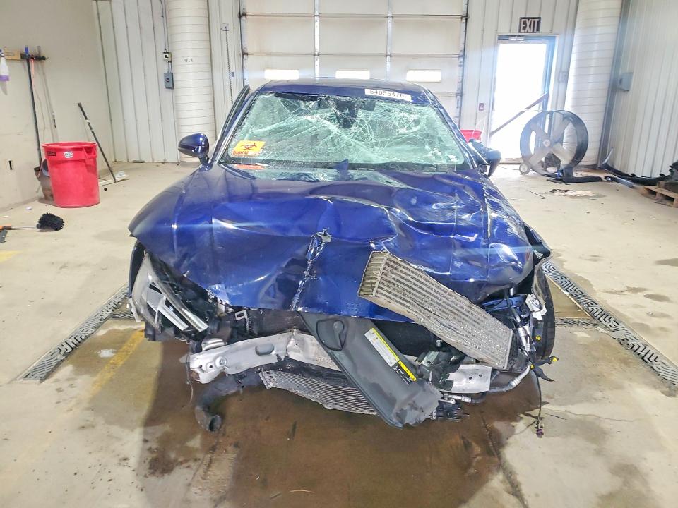 2019 Audi A4 მანქანა იყიდება აუქციონზე, vin: WAUENAF40KA018872, აუქციონის ნომერი: 54055476