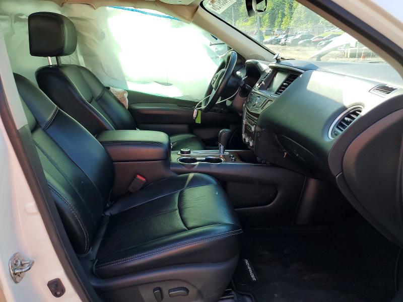 54859726 :رقم المزاد ، 5N1DR2MMXJC639806 vin ، 2018 Nissan Pathfinder مزاد بيع