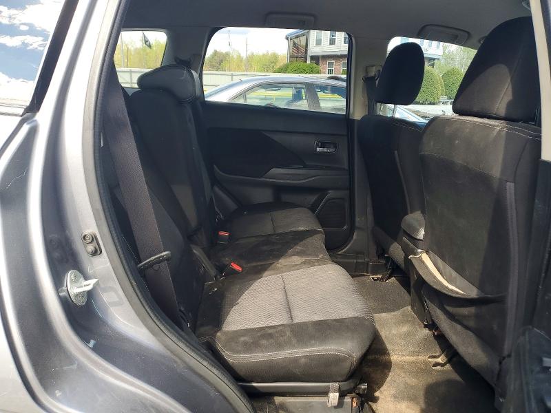2017 Mitsubishi Outlander მანქანა იყიდება აუქციონზე, vin: JA4AZ3A32HZ015427, აუქციონის ნომერი: 53179916
