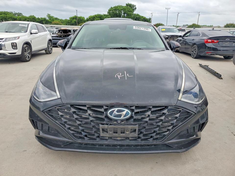 2021 Hyundai Sonata მანქანა იყიდება აუქციონზე, vin: 5NPEH4J25MH099686, აუქციონის ნომერი: 53621396