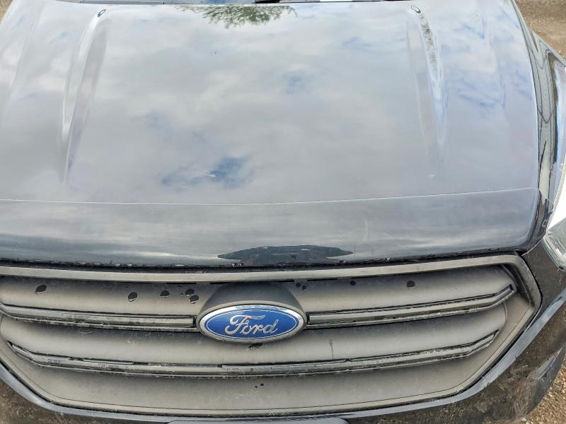 53159746 :رقم المزاد ، 1FMCU0F76HUB09519 vin ، 2017 Ford Escape مزاد بيع