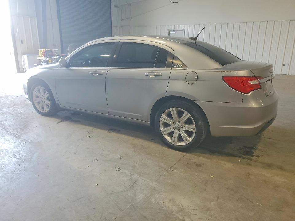 Продаж на аукціоні авто 2013 Chrysler 200, vin: 1C3CCBBB3DN509818, номер лоту: 49681136