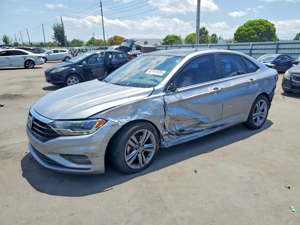 Продажа на аукционе авто 2020 Volkswagen Jetta, vin: 3VWCB7BU8LM065127, номер лота: 52161626