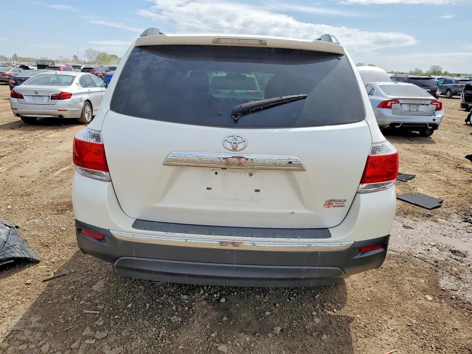 52879506 :رقم المزاد ، 5TDBK3EH9DS197983 vin ، 2013 Toyota Highlander مزاد بيع