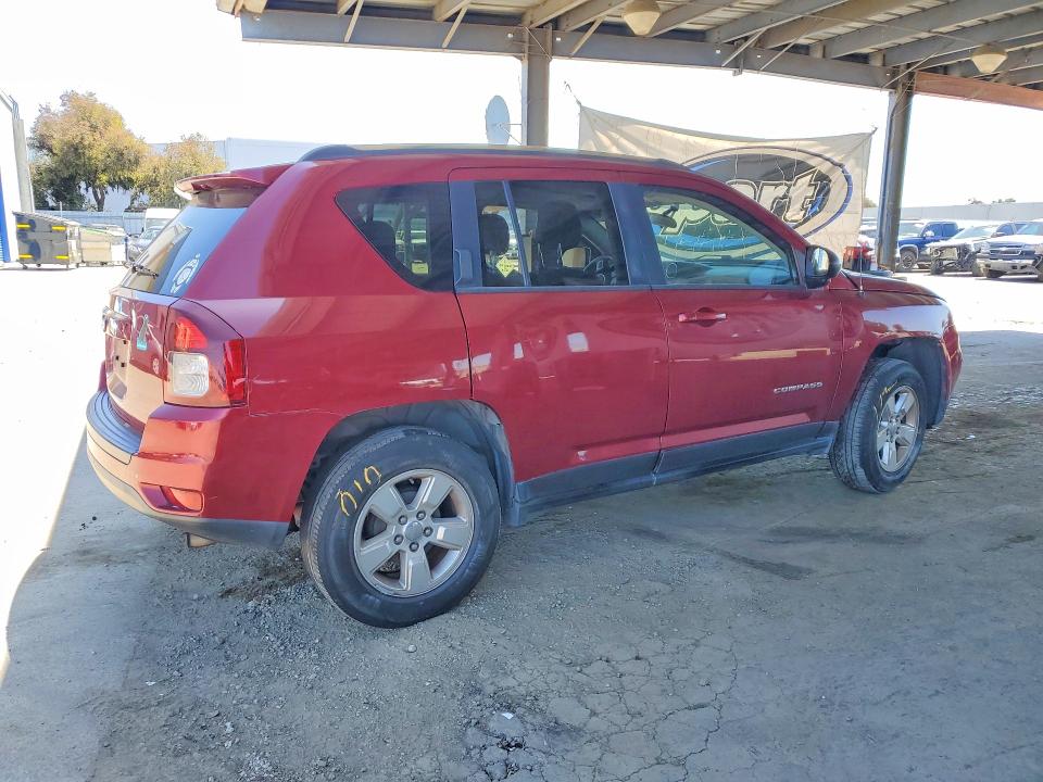 Продажа на аукционе авто 2015 Jeep Compass, vin: 1C4NJCBA7FD250508, номер лота: 52100226