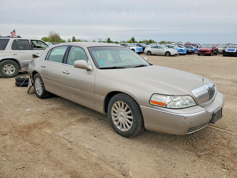 Aukcja sprzedaży 2003 Lincoln Town Car, vin: 1LNHM81W03Y684719, numer aukcji: 51849176