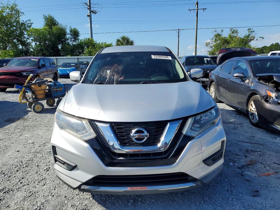 2017 Nissan Rogue მანქანა იყიდება აუქციონზე, vin: KNMAT2MT5HP552527, აუქციონის ნომერი: 53509596
