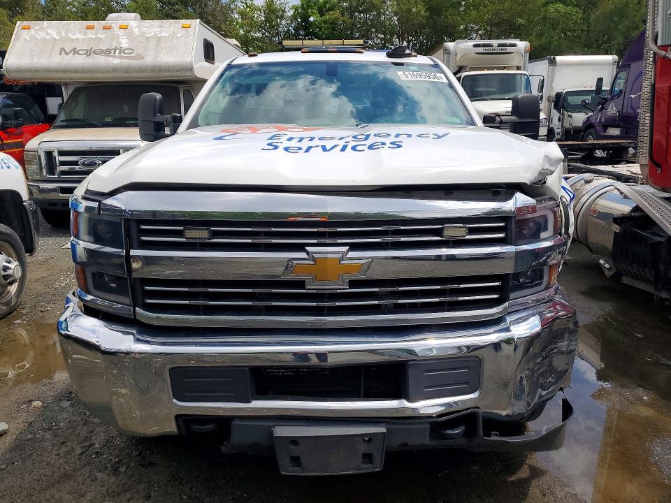 Продажа на аукционе авто 2015 Chevrolet Silverado, vin: 1GB0KUEG1FZ502872, номер лота: 51695956