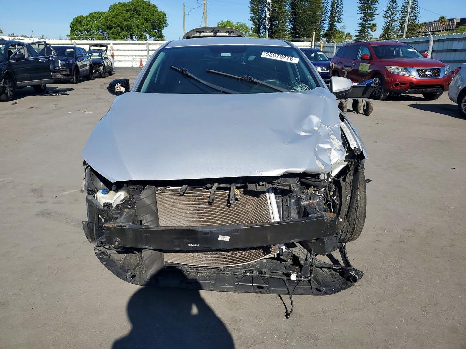 2017 Hyundai Elantra მანქანა იყიდება აუქციონზე, vin: KMHD74LF3HU357922, აუქციონის ნომერი: 52678276