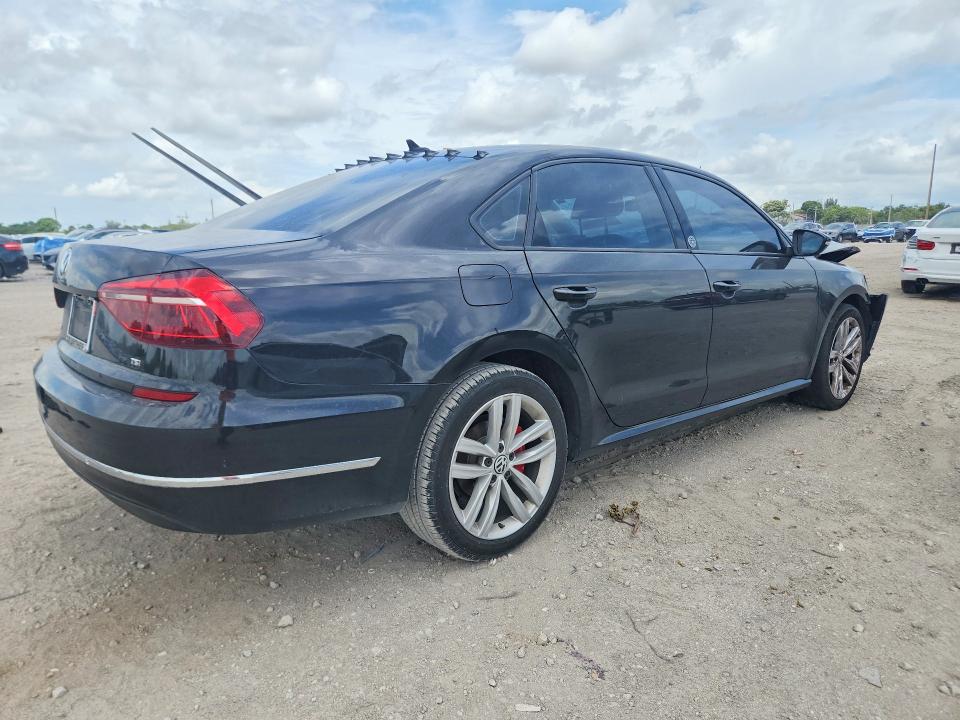 Продажа на аукционе авто 2019 Volkswagen Passat, vin: 1VWLA7A3XKC010528, номер лота: 55089036