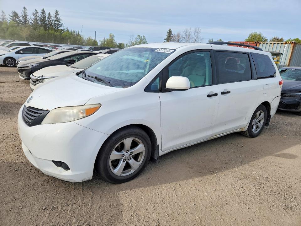 54777286 :رقم المزاد ، 5TDZK3DCXDS298485 vin ، 2013 Toyota Sienna مزاد بيع