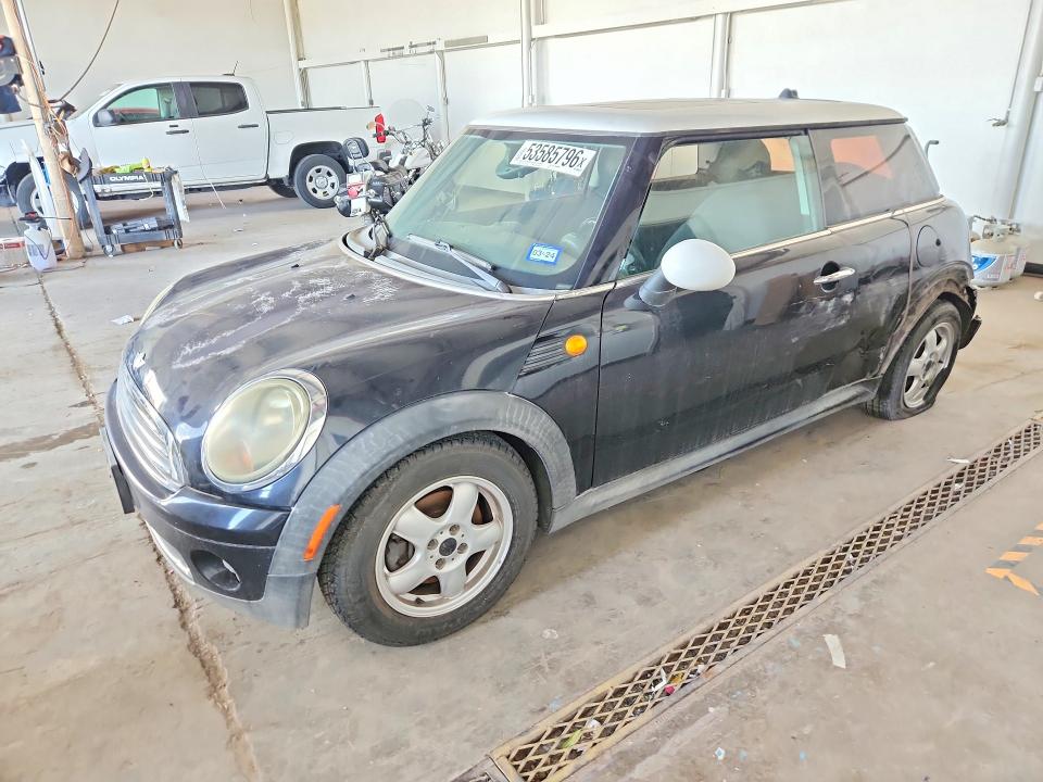 53585796 :رقم المزاد ، WMWMF335X7TT50315 vin ، 2007 Mini Cooper Hardtop مزاد بيع