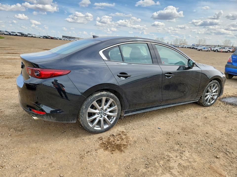 Aukcja sprzedaży 2022 Mazda Mazda3 Gt I-activ 4dr Awd, vin: 3MZBPBDL0NM301017, numer aukcji: 51370676