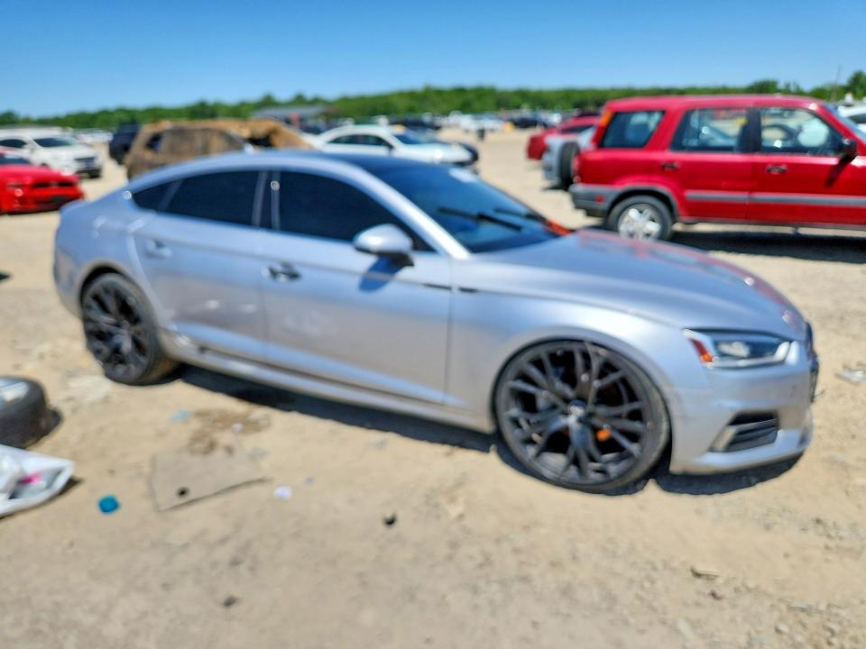 Продажа на аукционе авто 2019 Audi A5, vin: WAUANCF56KA054472, номер лота: 53211746