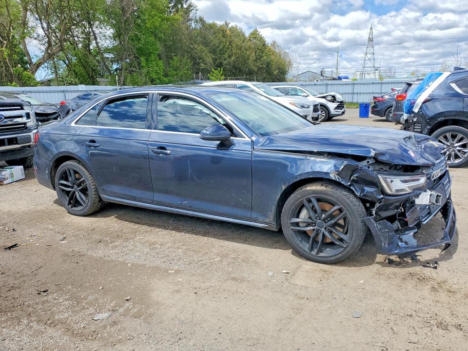 Продаж на аукціоні авто 2018 Audi A4, vin: WAUBNAF41JN018745, номер лоту: 52197276