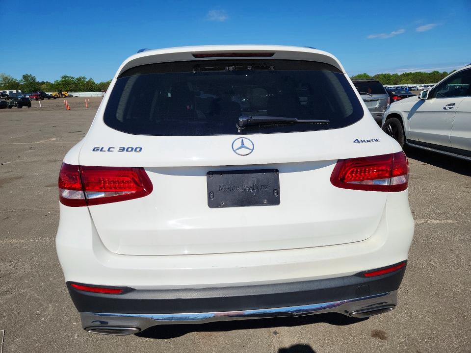 2018 Mercedes-benz Glc მანქანა იყიდება აუქციონზე, vin: WDC0G4KB2JV050205, აუქციონის ნომერი: 54679996
