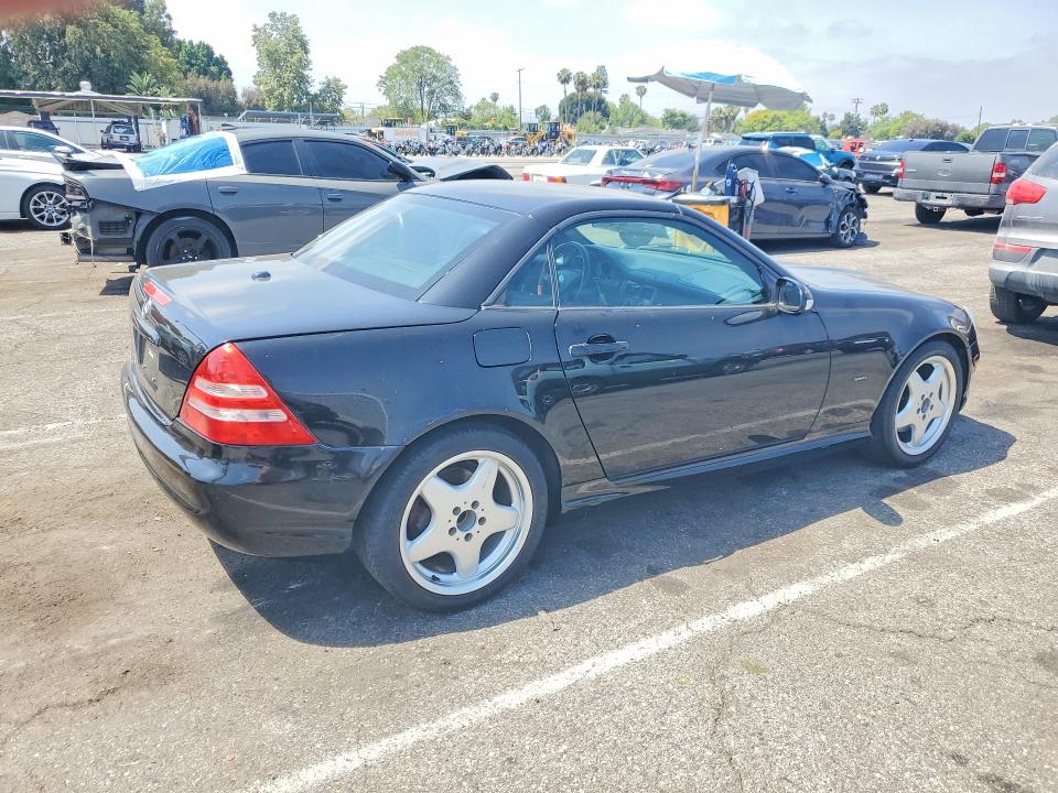 Aukcja sprzedaży 2001 Mercedes-benz Slk, vin: WDBKK65F51F227765, numer aukcji: 54619866