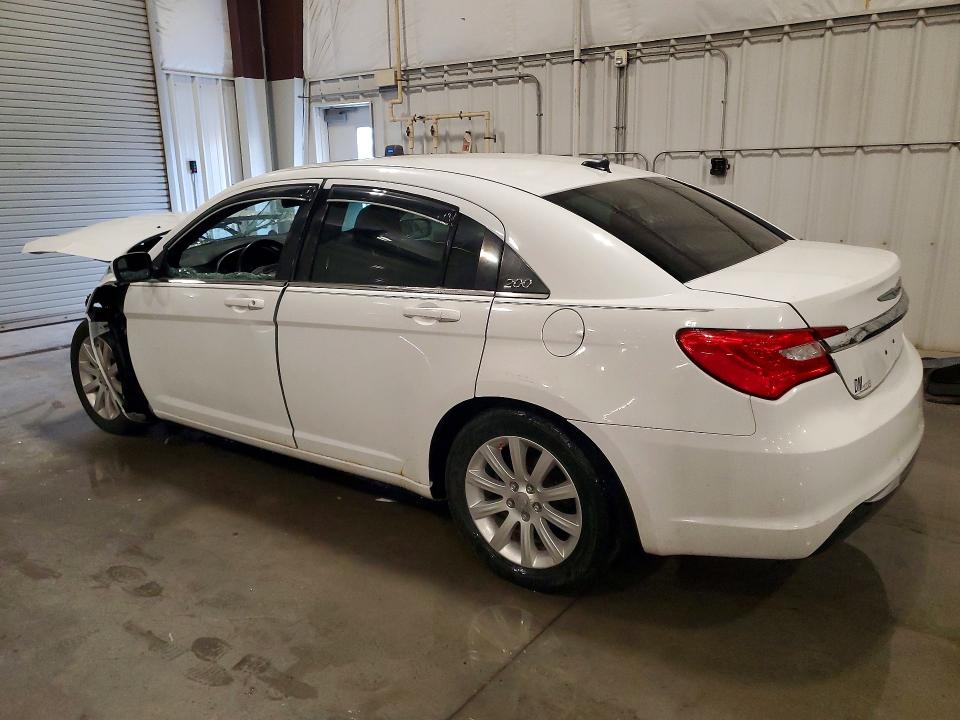 51308436 :رقم المزاد ، 1C3CCBBB6EN112007 vin ، 2014 Chrysler 200 مزاد بيع