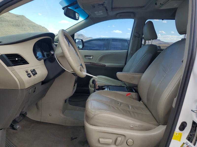 55412636 :رقم المزاد ، 5TDYK3DC6CS229285 vin ، 2012 Toyota Sienna مزاد بيع