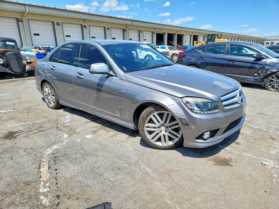 Продажа на аукционе авто 2008 Mercedes-benz C, vin: WDDGF81X28F070170, номер лота: 52849086