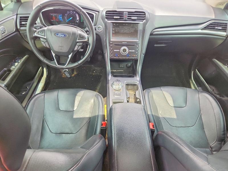 52556166 :رقم المزاد ، 3FA6P0D90KR225977 vin ، 2019 Ford Fusion مزاد بيع