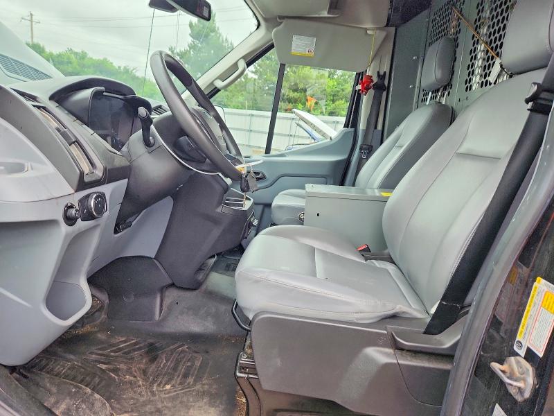 48338676 :رقم المزاد ، 1FTYR2CM1JKB37652 vin ، 2018 Ford Transit مزاد بيع