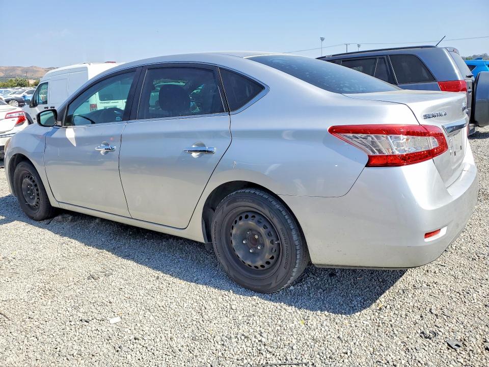 54634366 :رقم المزاد ، 3N1AB7AP3FY325875 vin ، 2015 Nissan Sentra مزاد بيع
