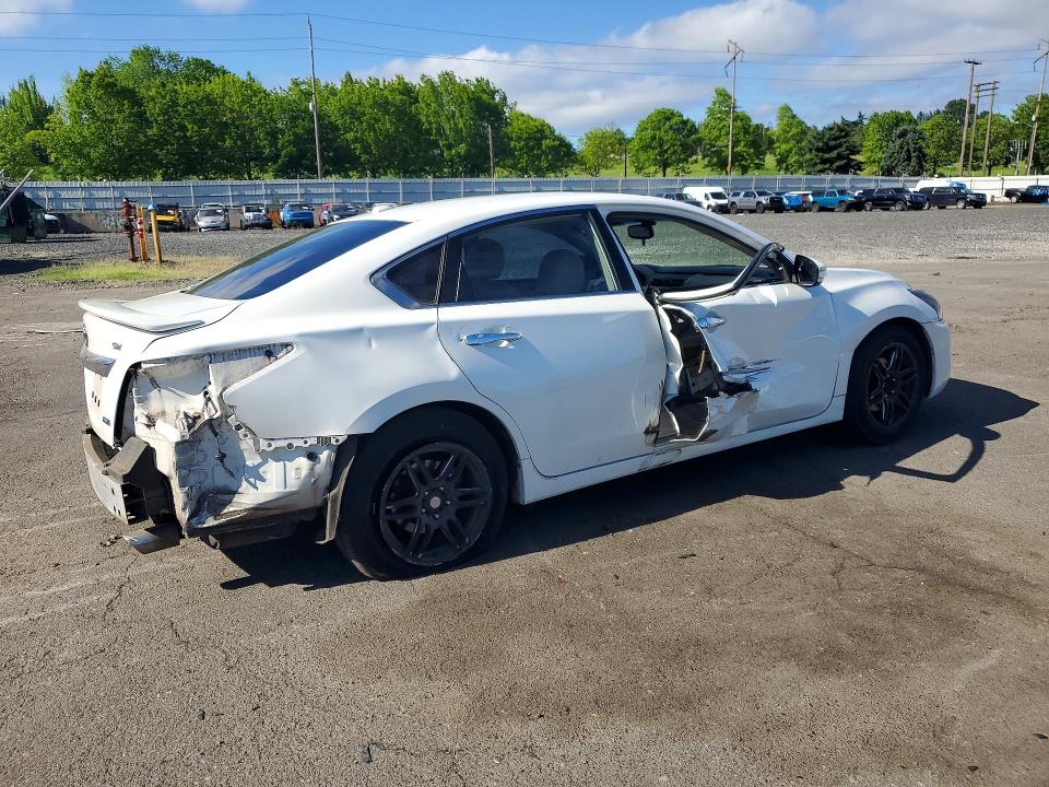 2013 Nissan Altima მანქანა იყიდება აუქციონზე, vin: 1N4AL3AP2DC100913, აუქციონის ნომერი: 53257646