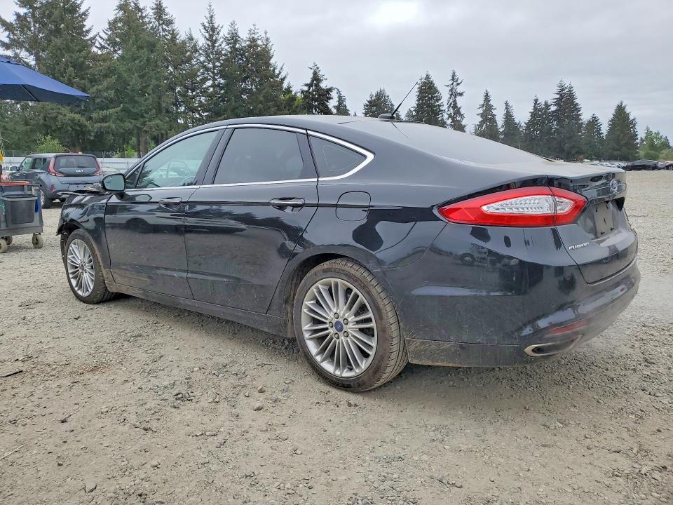 52049326 :رقم المزاد ، 3FA6P0H9XGR173615 vin ، 2016 Ford Fusion مزاد بيع