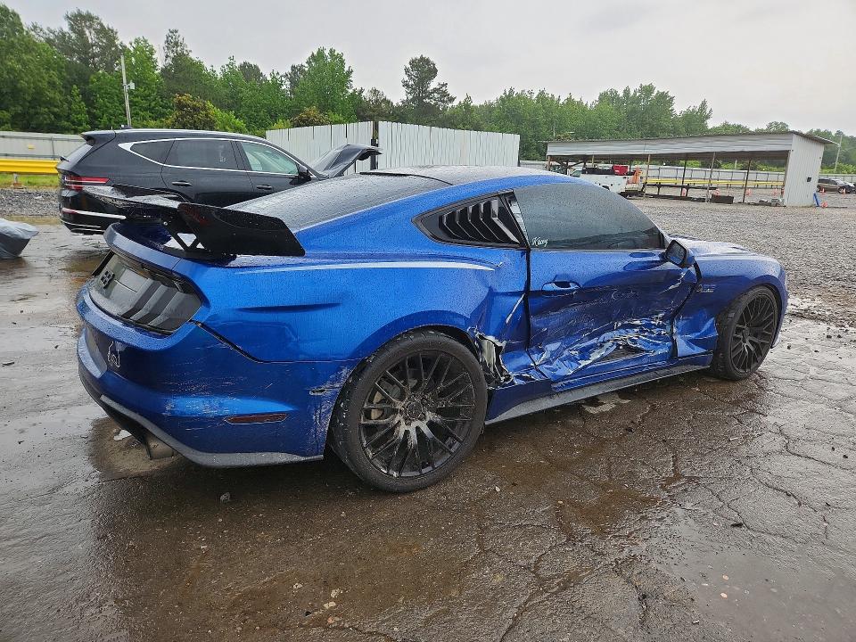 Продажа на аукционе авто 2018 Ford Mustang, vin: 1FA6P8THXJ5174593, номер лота: 52361426