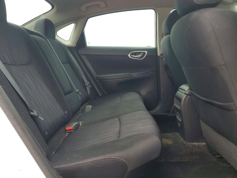 54907666 :رقم المزاد ، 3N1AB7AP6KY248056 vin ، 2019 Nissan Sentra مزاد بيع