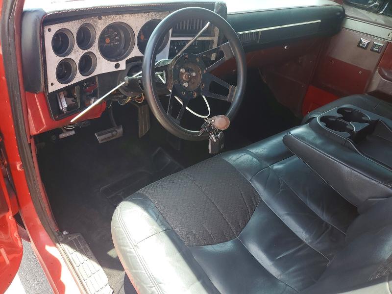 52867176 :رقم المزاد ، 2GCEC14H3D1147524 vin ، 1983 Chev C10 مزاد بيع