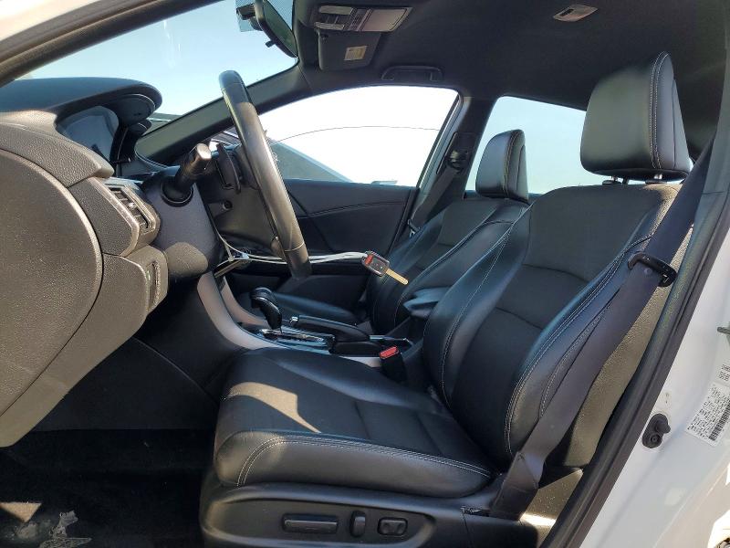 51968026 :رقم المزاد ، 1HGCR2F53HA023135 vin ، 2017 Honda Accord مزاد بيع