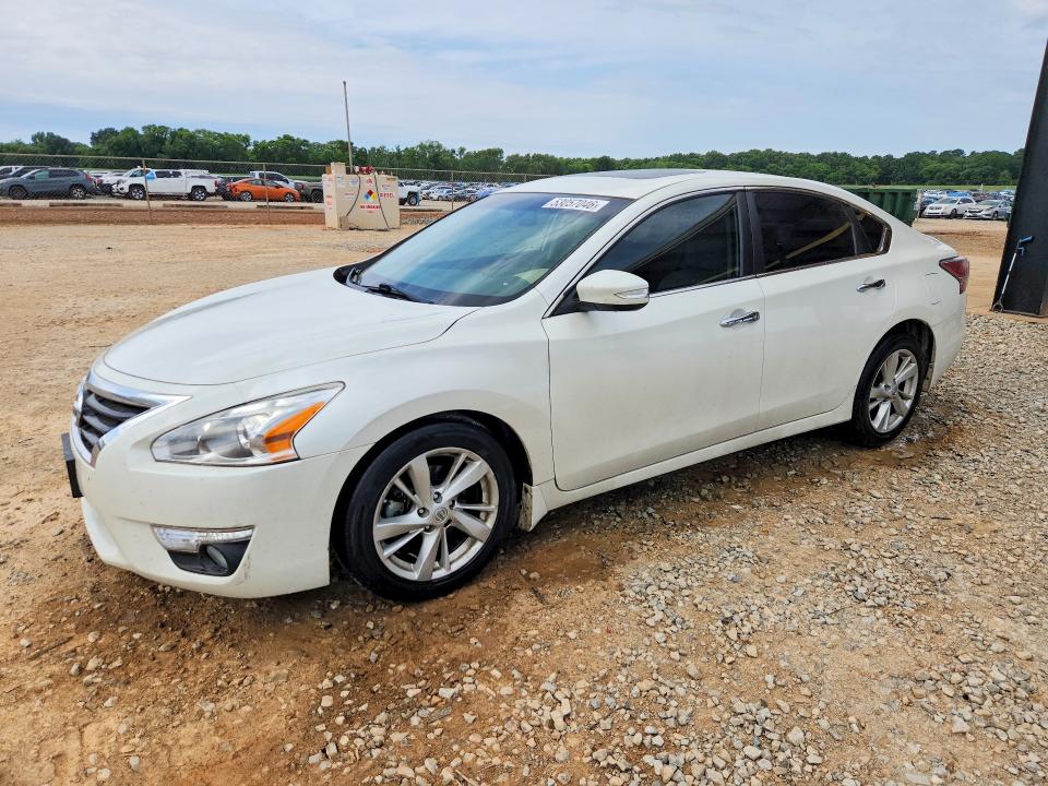 53057046 :رقم المزاد ، 1N4AL3AP3FC213949 vin ، 2015 Nissan Altima مزاد بيع