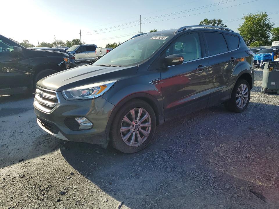 Продажа на аукционе авто 2017 Ford Escape, vin: 1FMCU0JD1HUC37390, номер лота: 54819516