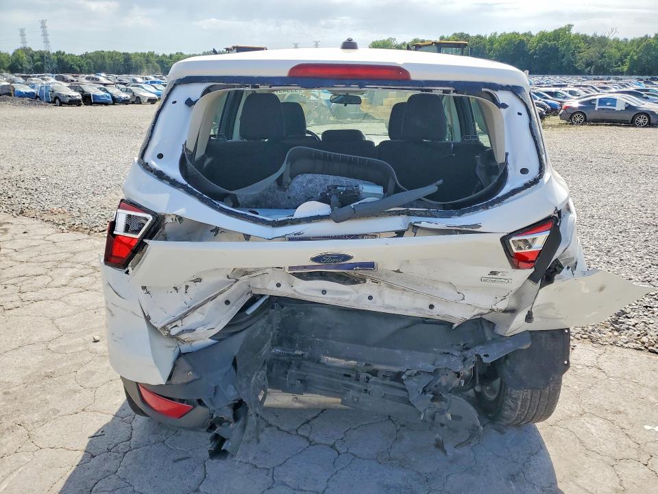 Продажа на аукционе авто 2019 Ford Escape, vin: 1FMCU0F78KUA10630, номер лота: 53943736