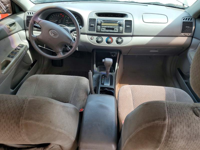 53221466 :رقم المزاد ، 4T1BE32K94U882225 vin ، 2004 Toyota Camry مزاد بيع