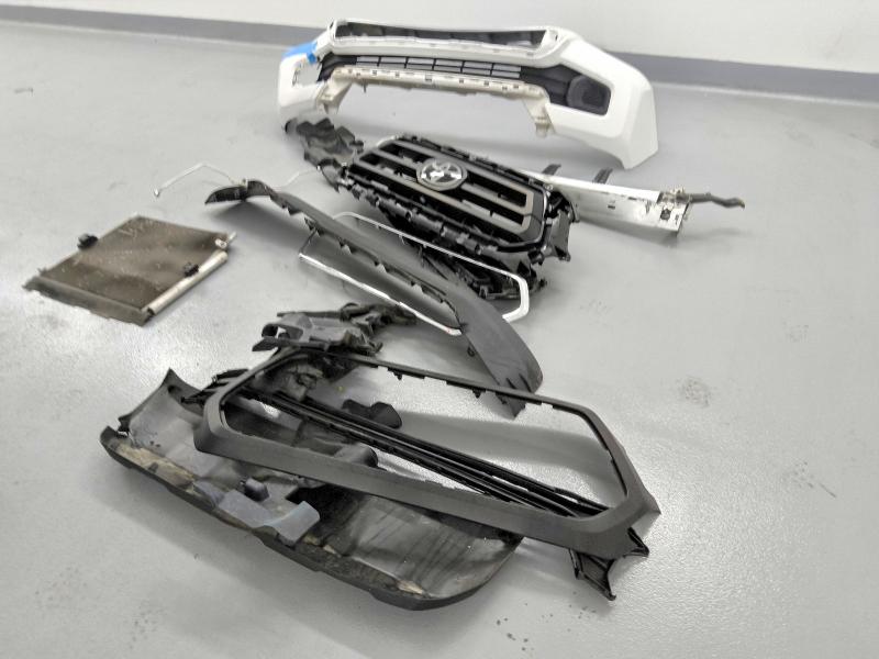 2023 Toyota Tacoma მანქანა იყიდება აუქციონზე, vin: 3TYRZ5CN8PT024723, აუქციონის ნომერი: 53232366