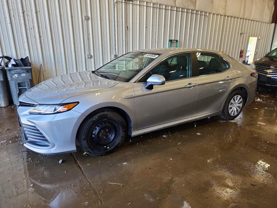 Продаж на аукціоні авто 2021 Toyota Camry, vin: 4T1C31AK2MU564091, номер лоту: 55555636