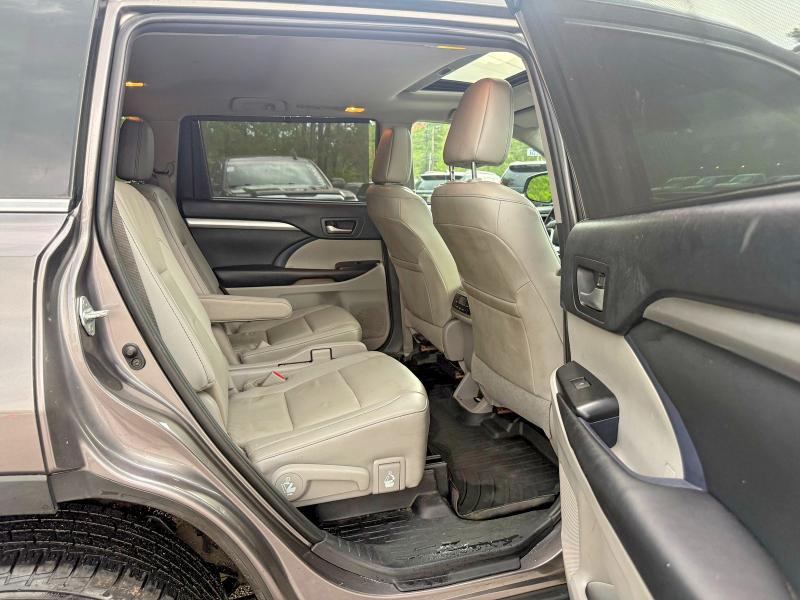 Aukcja sprzedaży 2019 Toyota Highlander, vin: 5TDJZRFHXKS564184, numer aukcji: 54537716