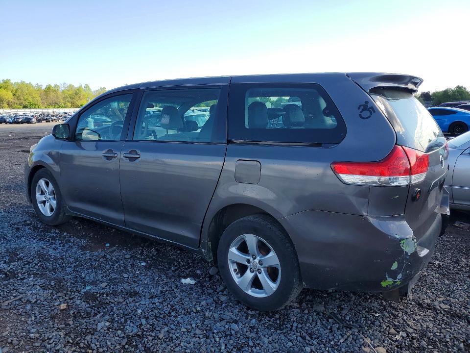 2014 Toyota Sienna მანქანა იყიდება აუქციონზე, vin: 5TDZK3DC5ES433874, აუქციონის ნომერი: 52905186