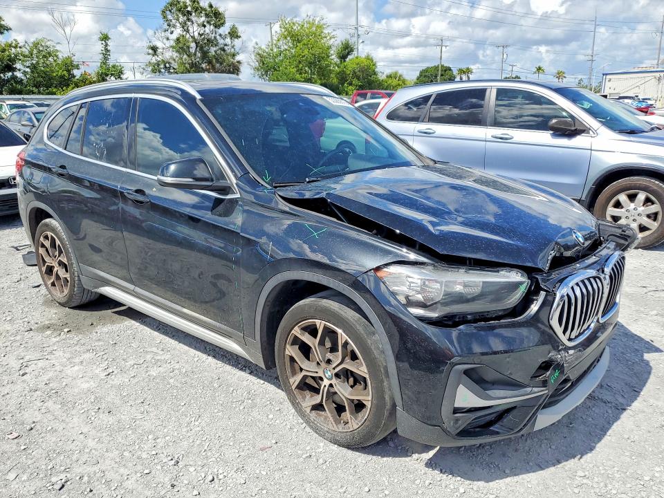 53365816 :رقم المزاد ، WBXJG7C00L5P29033 vin ، 2020 Bmw X1 مزاد بيع
